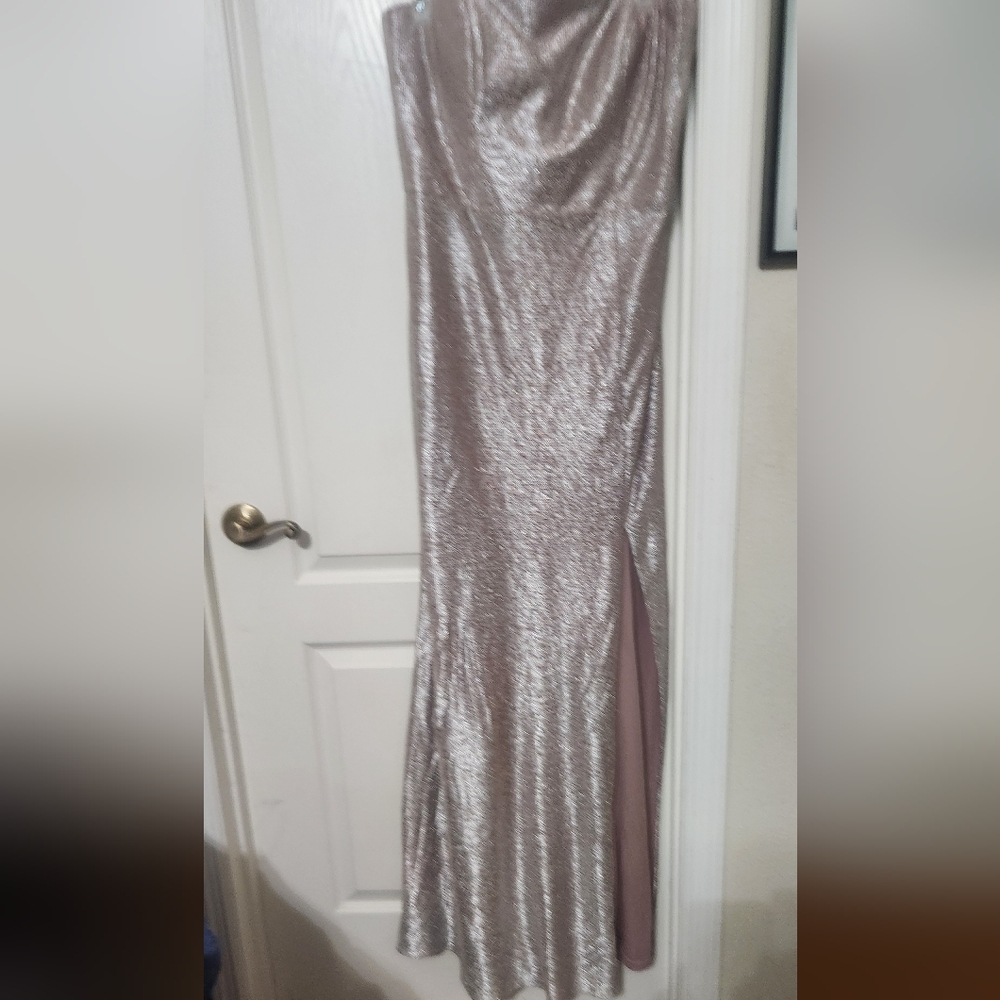 NWT Hayley Paige Formal Dress 👗